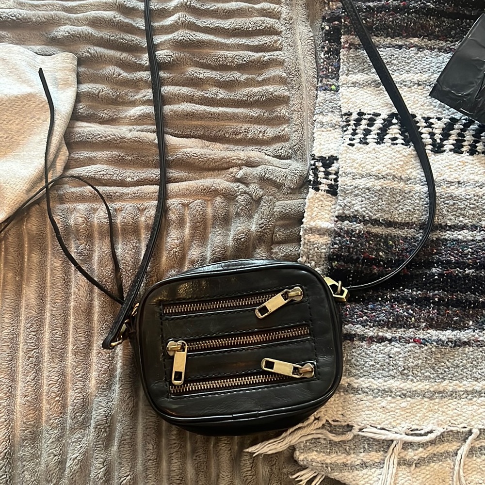Rebecca minkoff cross body bag